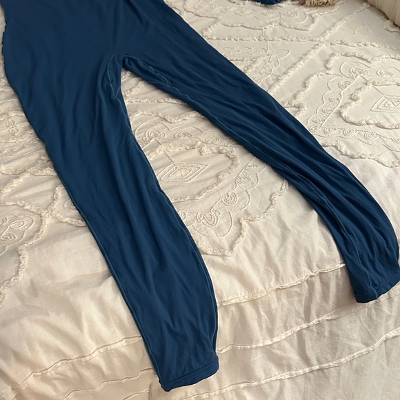 Blue Long Sleeve Jumpsuit - Picture 6 of 7